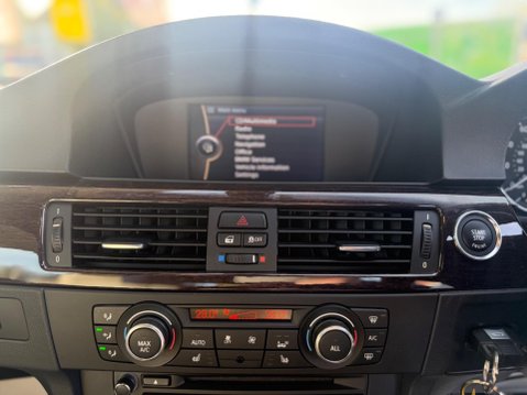 BMW 3 Series 2.0 320d Sport Plus Edition Euro 5 (s/s) 2dr 34