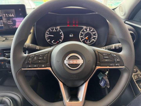 Nissan Juke 1.0 DIG-T Acenta Premium Euro 6 (s/s) 5dr 19