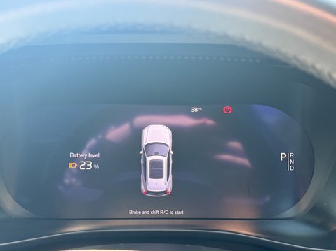 Volvo XC40 Recharge 69kWh Ultimate SUV 5dr Electric Auto (231 ps) 18