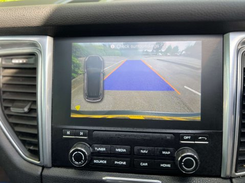 Porsche Macan 3.0 Macan S D Semi-Auto 4WD 5dr 27