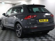 Volkswagen Tiguan SE NAV TSI 9