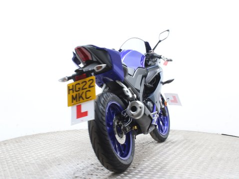 Yamaha R125 YZF 125-A 12