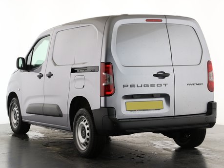 Peugeot Partner M 1.5 BlueHDi 100 Professional Plus 10
