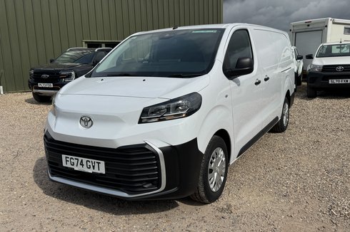 Toyota Proace MWB L2H1 (SOLD KH) Low Roof 3100 Air Con Sensors EURO 6
