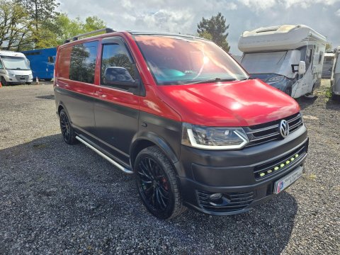 Volkswagen Campervan 8
