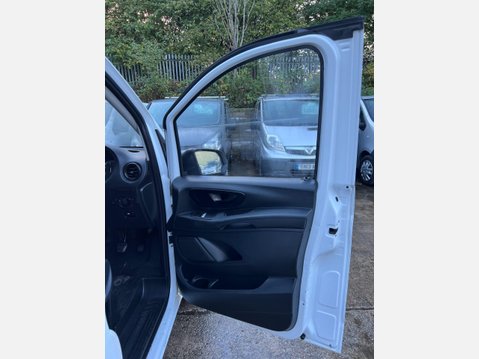 Mercedes-Benz Vito 1.6 111 CDI FWD L2 Euro 6 6dr 18