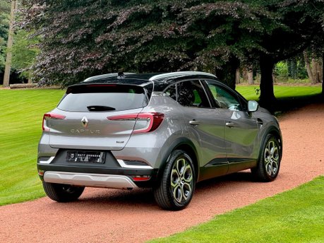 Renault Captur TECHNO E-TECH 13