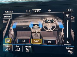 Volkswagen Passat 1.5 Passat R-Line TSi Evo 5dr 33