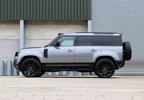 Land Rover Defender 110