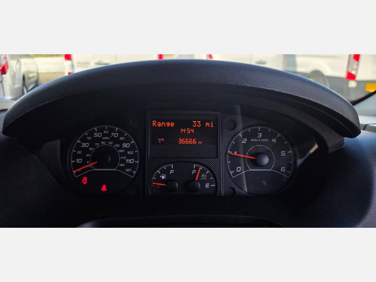 Citroen Relay ENTERPRISE EDITION L4 H2 XLWB 9 SEATER 2.2 HDI 140ps EU6 — thumbnail 47 of 51
