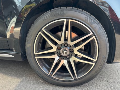 Mercedes-Benz V Class 2.0 V300d AMG Line MPV 5dr Diesel G-Tronic+ Euro 6 (s/s) LWB (237 ps) 24