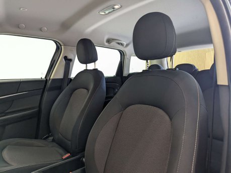 Mini Countryman 1.5 Countryman Cooper S E ALL4 Auto 4WD 5dr 33