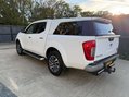 Nissan Navara 2.3 Navara N-Connecta dCi 4WD 5dr 8