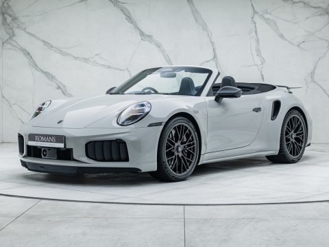 2015 Porsche 911 Turbo S Cabriole...