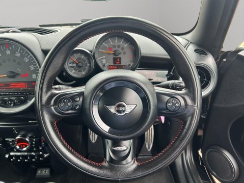 Mini Convertible 1.6 Cooper S Euro 5 (s/s) 2dr 36