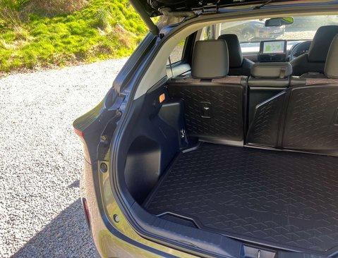 Toyota Yaris Cross 1.5 Yaris Cross Excel HEV 4x4 Auto 4WD 5dr 44