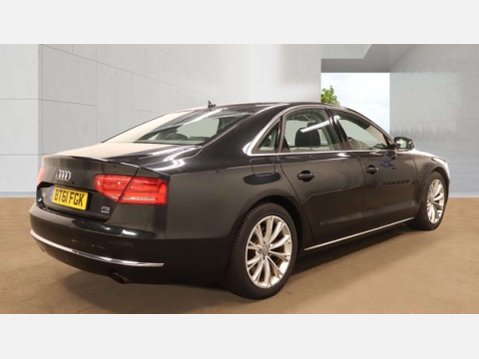Audi A8 4.2 FSI V8 SE Saloon 4dr Petrol Tiptronic quattro Euro 5 (372 ps) 4