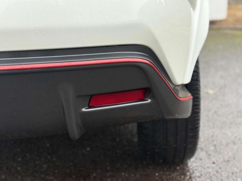 Nissan Juke 1.6 DIG-T Nismo RS Euro 6 5dr 37