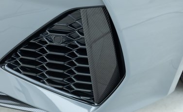 Audi RS6 Avant Carbon Black 32