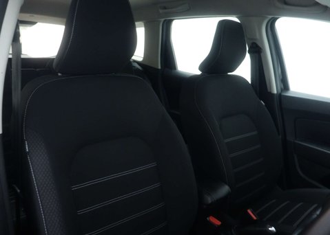 Dacia Duster 1.3 Duster Comfort TCe 4x2 Auto 5dr 40
