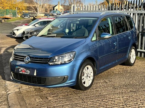 Volkswagen Touran 1.6 TDI BlueMotion Tech SE DSG Euro 5 (s/s) 5dr 3