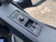 Volkswagen Transporter T30 TDI KOMBI HIGHLINE BMT 21