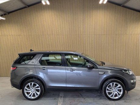 Land Rover Discovery Sport 2.0 Discovery Sport Luxury HSE TD4 Auto 4WD 5dr 15