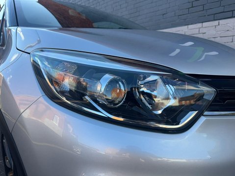 Renault Captur 0.9 TCe ENERGY Iconic Euro 6 (s/s) 5dr 42