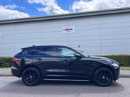 Jaguar F-Pace 2.0 D180 Chequered Flag Auto AWD Euro 6 (s/s) 5dr 2