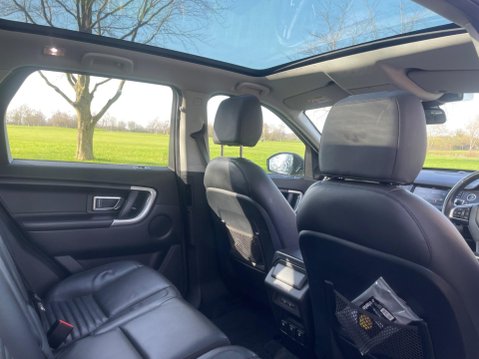 Land Rover Discovery Sport 2.0 TD4 HSE Luxury Auto 4WD Euro 6 (s/s) 5dr 32