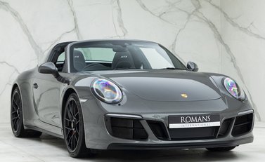 Porsche 911 Targa 4 GTS (991.2) Targa 1