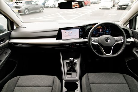 Volkswagen Golf LIFE TSI