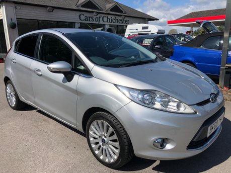 Ford Fiesta 1.6 TITANIUM automatic petrol 5dr 45,000 miles, 2 owners, ulez compliant