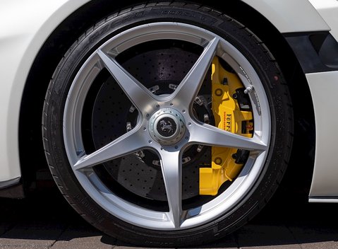 Ferrari LaFerrari Aperta 22