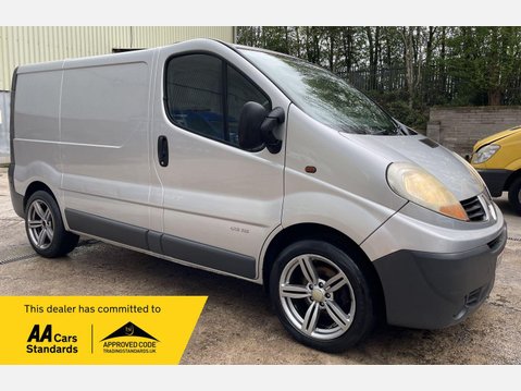 Renault Trafic 2.0 TD dCi SL29 QS6 L1 H1 4dr 1