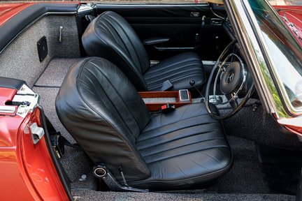 Mercedes-Benz SL Series 280SL Pagoda 30