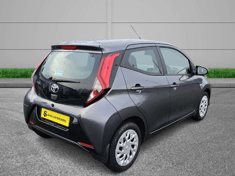 Toyota Aygo 1.0 Aygo X-Play TSS VVT-I 5dr 2