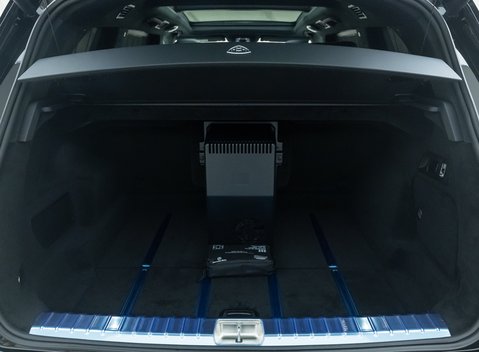 Mercedes-Benz GLS 600 Maybach 44