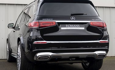 Mercedes-Benz GLS 600 First Class 3