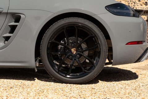 Porsche 718 Cayman 2.0T Style Edition PDK Euro 6 (s/s) 2dr 10