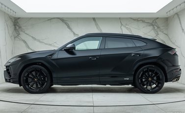 Lamborghini Urus S 5