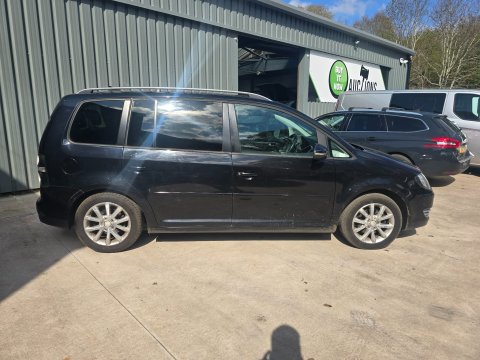 Volkswagen Touran MATCH TDI DSG DPF 6