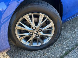 Toyota Yaris 1.5 Yaris Icon Tech VVT-i 5dr 3