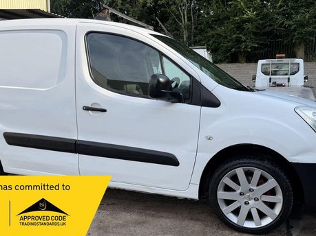 Peugeot Partner 1.6 BlueHDi 651 Professional Panel Van 5dr Diesel Manual L1 (112 g/km, 73.9