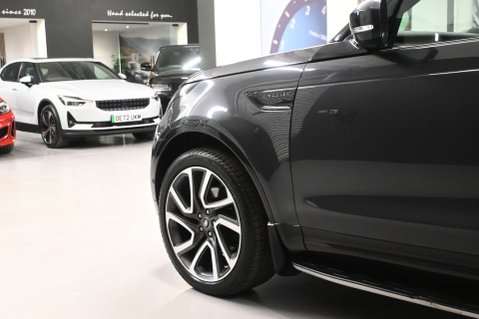 Land Rover Discovery 3.0 Discovery Luxury HSE TD6 Auto 4WD 5dr 38