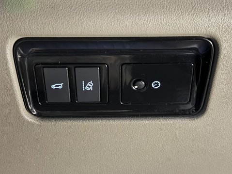 Jaguar F-Pace PORTFOLIO AWD 26