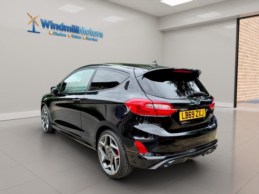 2020 Ford Fiesta — image 7