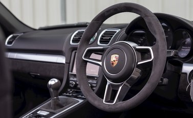 Porsche Boxster Spyder 13