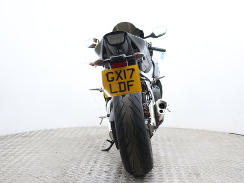 Honda CBR1000RR Fireblade CBR 1000 RA-G Fireblade 11