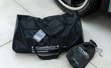 Porsche 911 Dakar 44